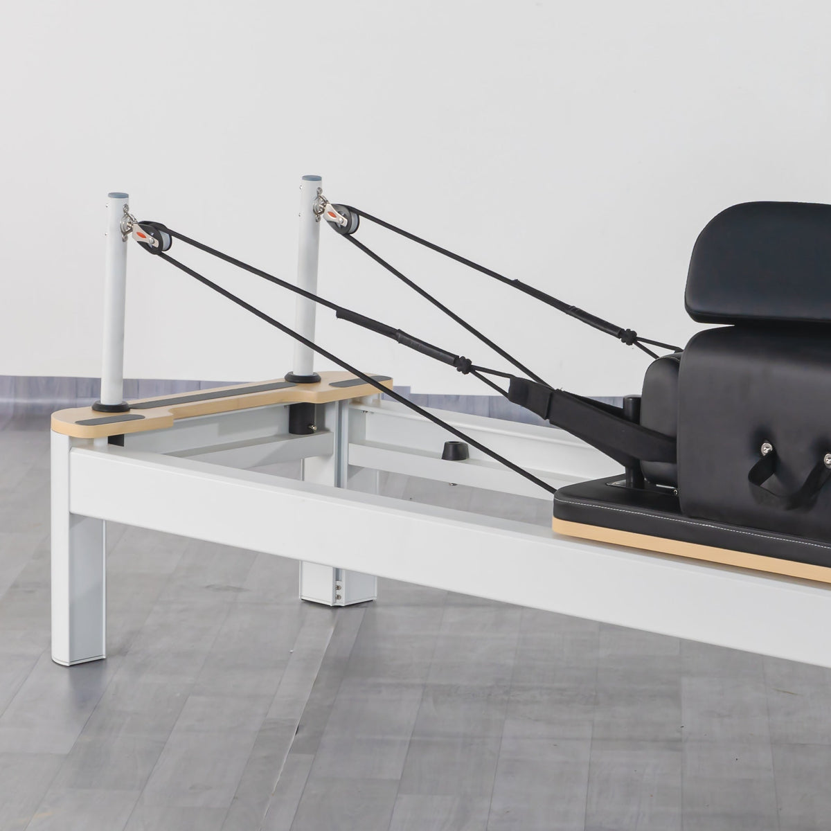 Reformer Studio - Aluminium Aligna