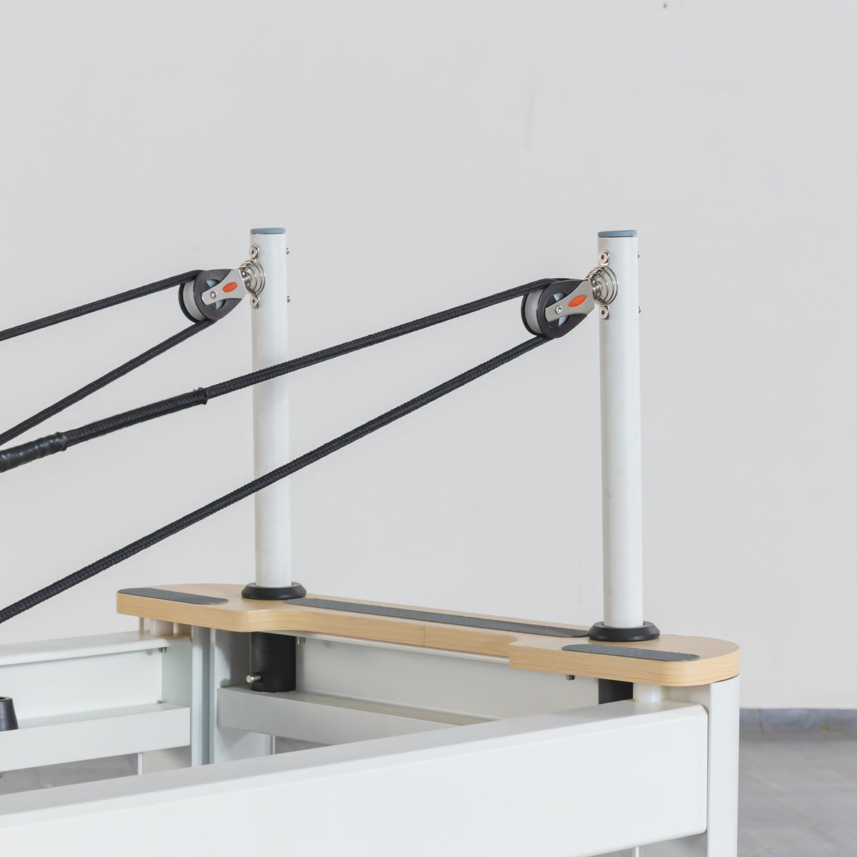 Reformer Studio - Aluminium Aligna