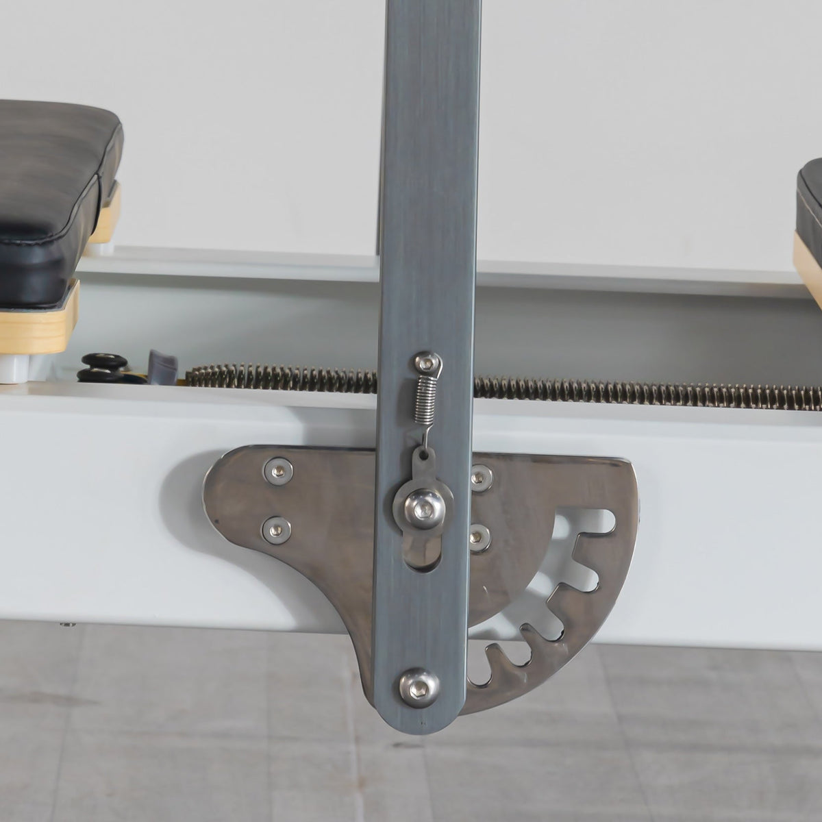 Reformer Studio - Aluminium Aligna